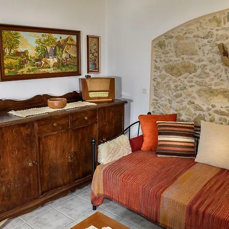 Traditional Cretan House In Village Near Falassarna